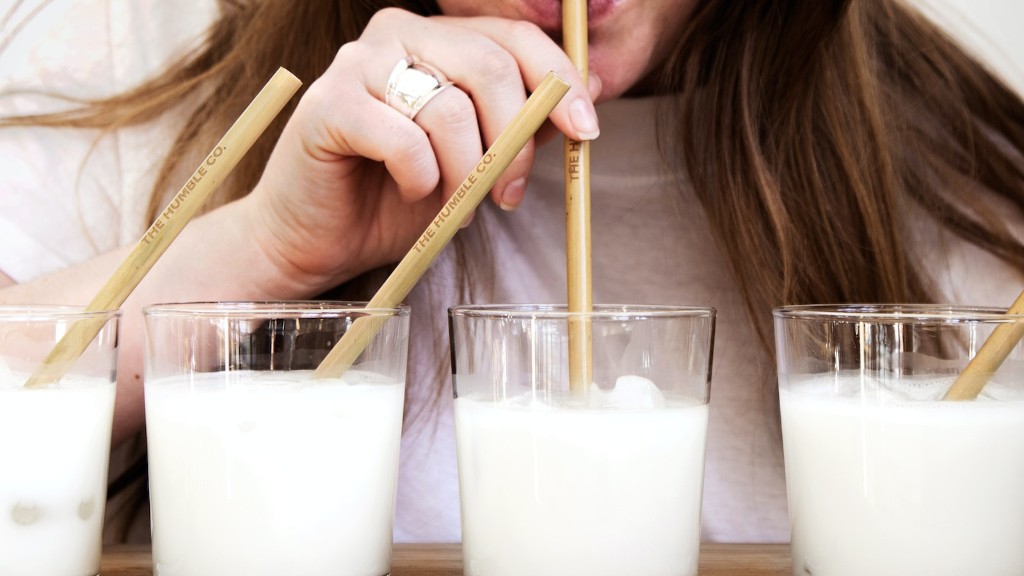 Hoe volle melk met slagroom te maken